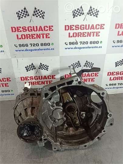 Volkswagen Golf V Mechaninė 5 pavarų dėžė 