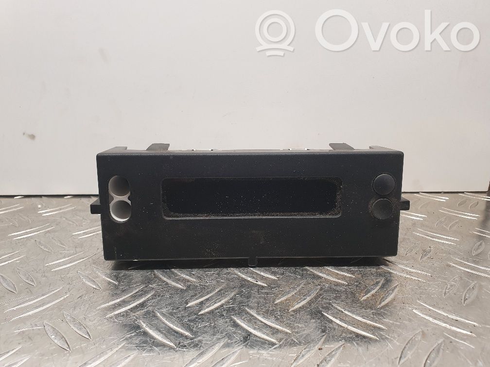 Renault Laguna III Screen/display/small screen 