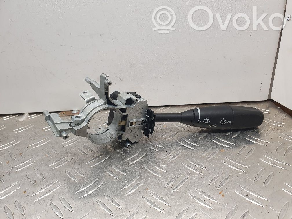 Chrysler 300 - 300C Indicator stalk 