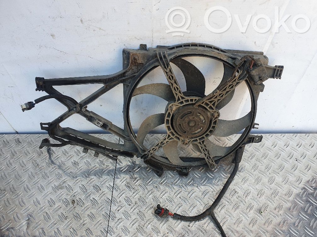 Opel Corsa C Elektrinis radiatorių ventiliatorius 