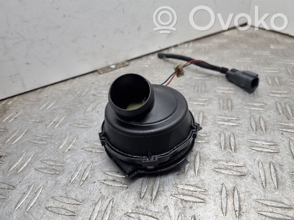 Volvo V70 Engine control unit/module fan 