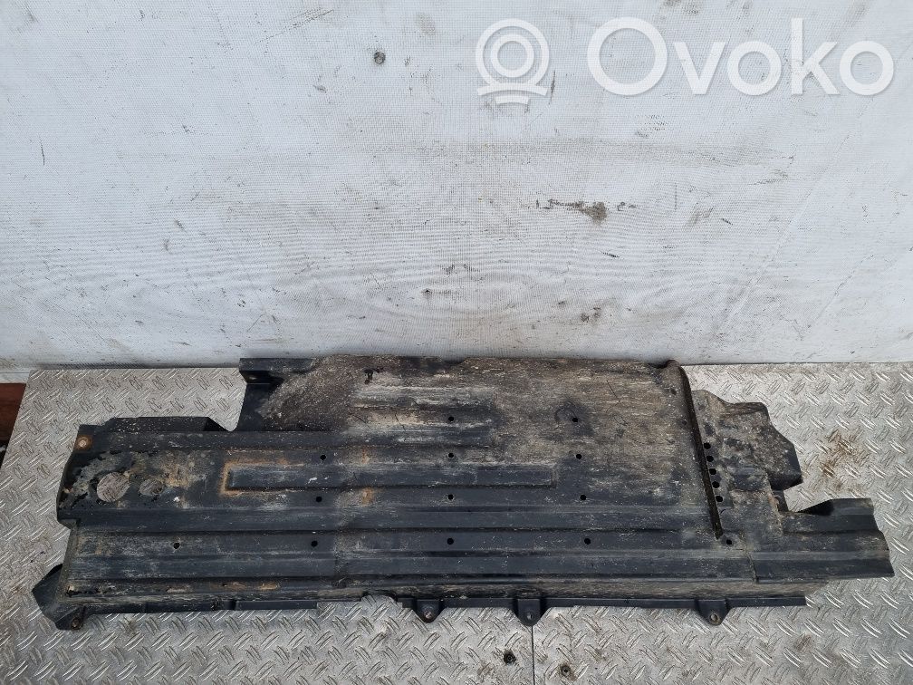 Mazda CX-7 Center/middle under tray cover 