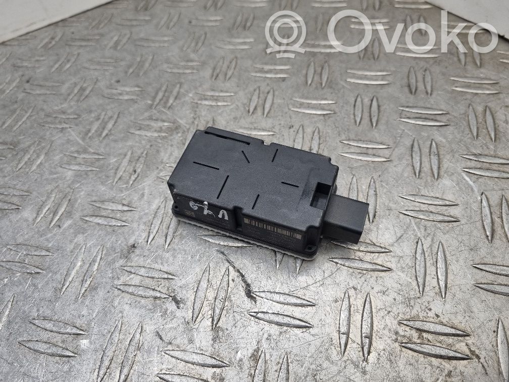 Volvo V70 Alarm control unit/module 