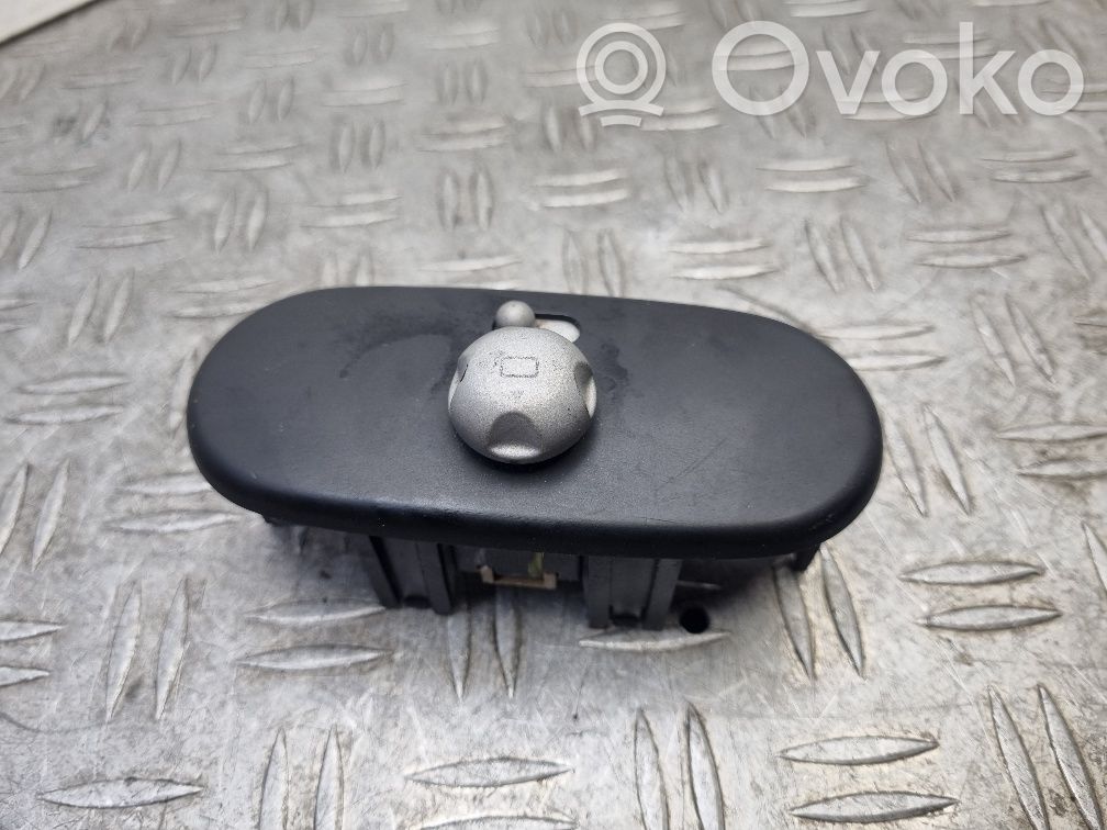 Mini One - Cooper Cabrio R52 Wing mirror switch 