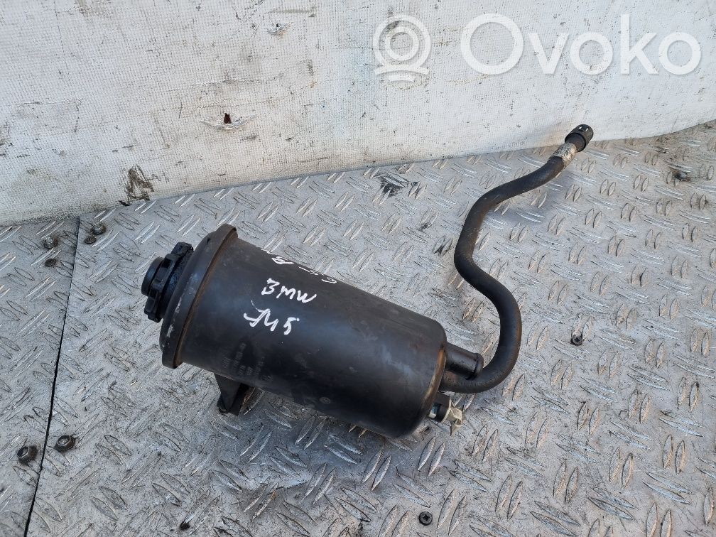 BMW 7 E65 E66 Vairo stiprintuvo skysčio bakelis 