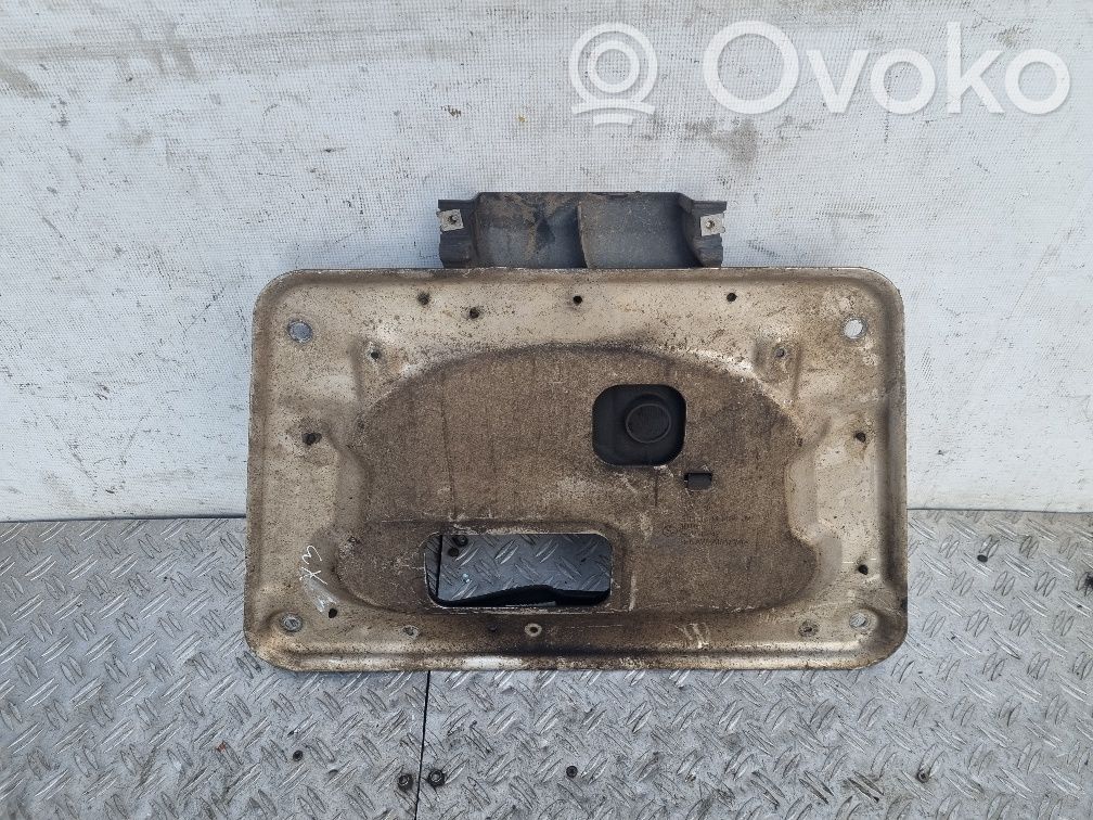 BMW X3 E83 Engine splash shield/under tray 