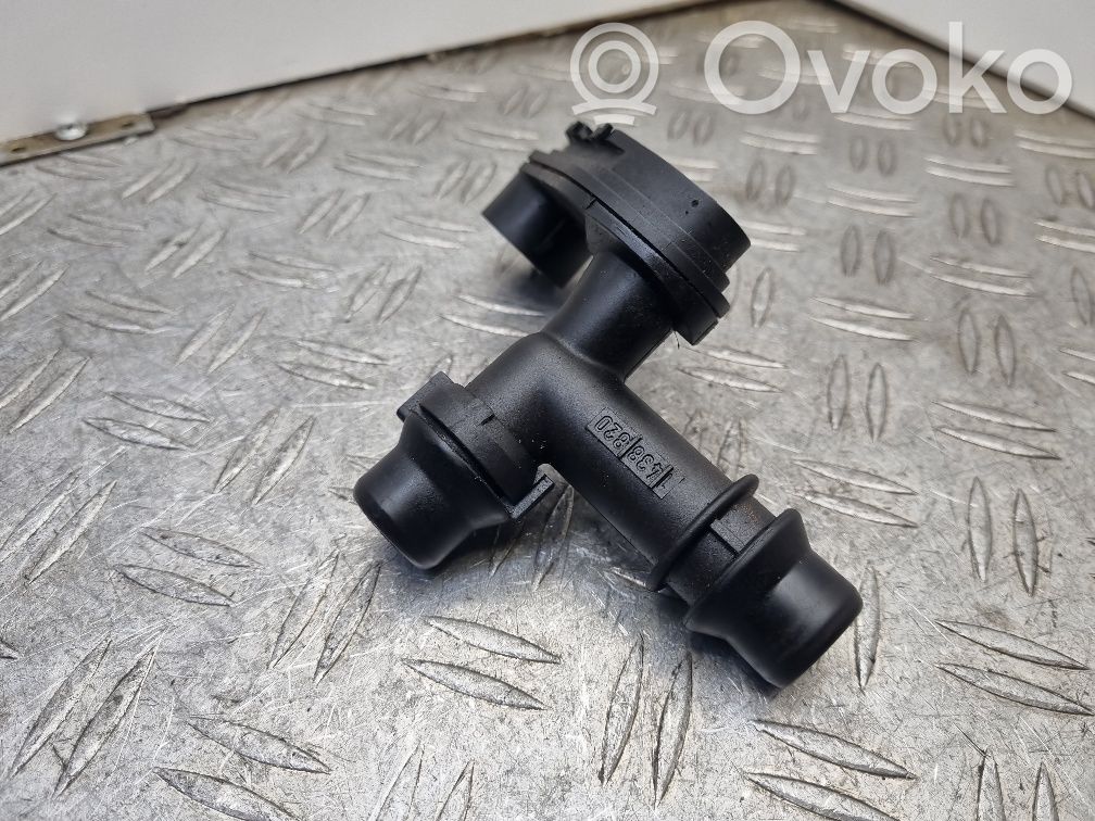 BMW 7 E65 E66 Engine coolant pipe/hose 