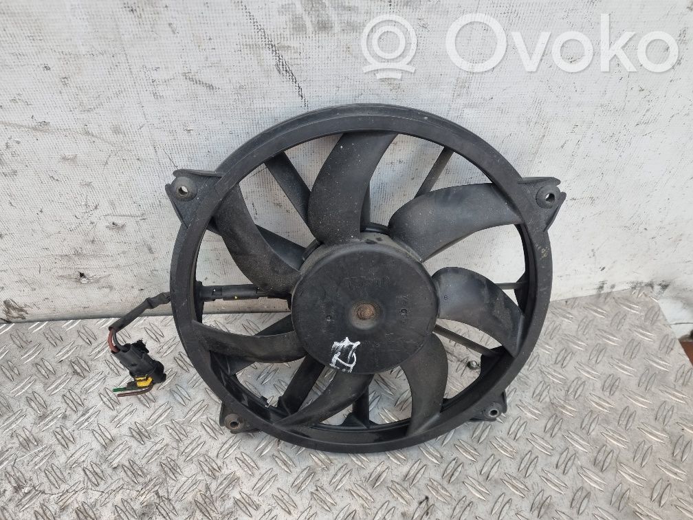 Citroen C4 I Elektrinis radiatorių ventiliatorius 
