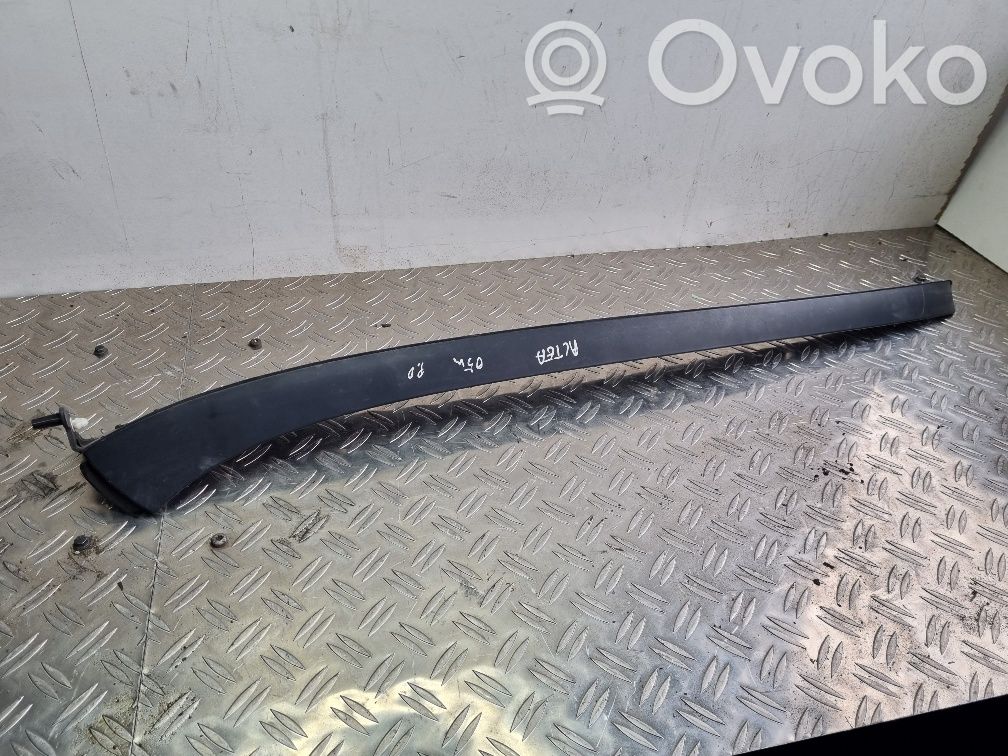 Seat Toledo III (5P) Windshield trim 