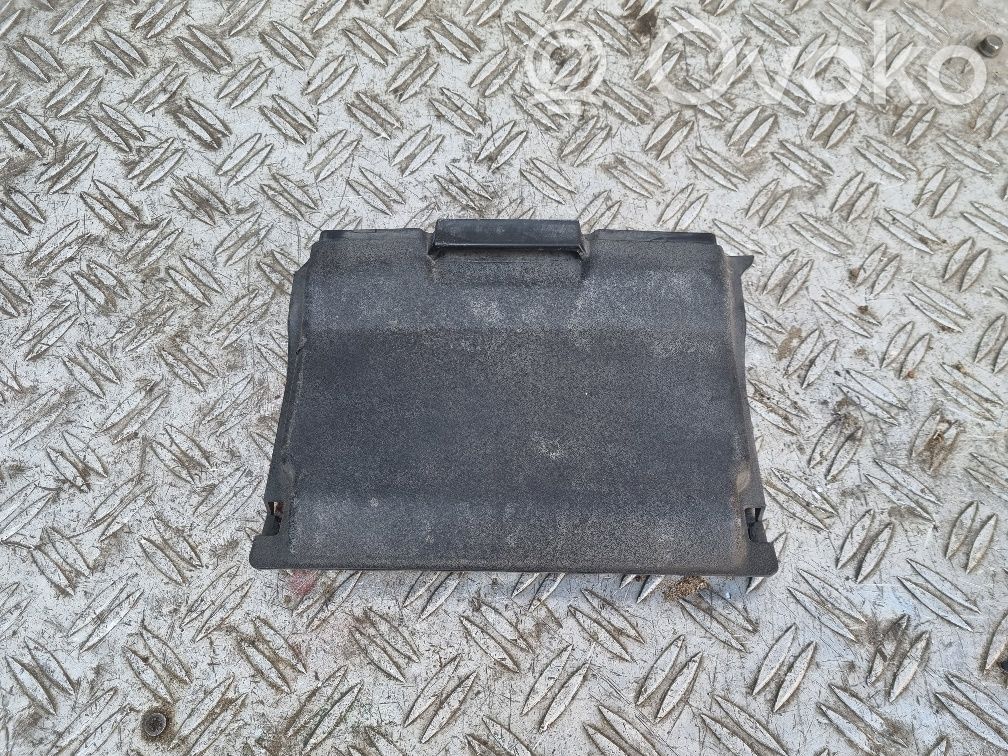 Ford C-MAX II Fuse box cover 