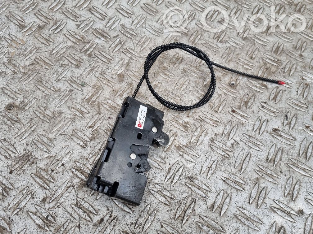 Tailgate/trunk/boot lock/catch/latch   11751B00