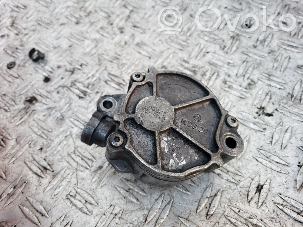 Citroen C4 I Vacuum pump 