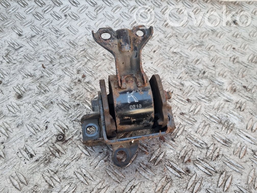 Mitsubishi Lancer X Engine mount bracket 