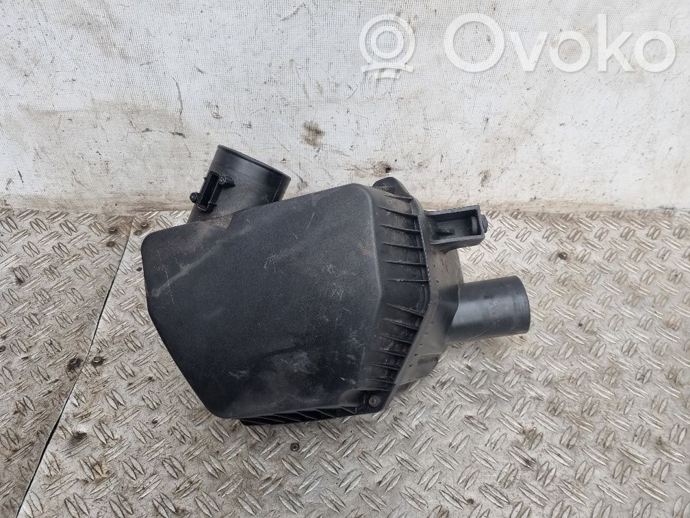 Opel Antara Air filter box 