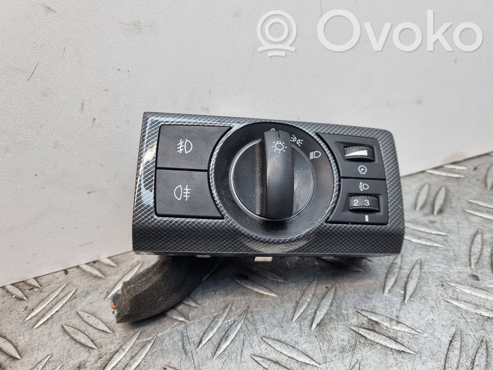 Opel Antara Light switch 