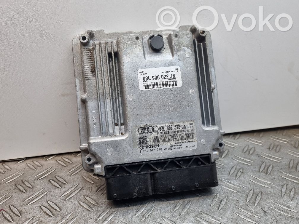 Audi A4 S4 B8 8K Engine control unit/module 