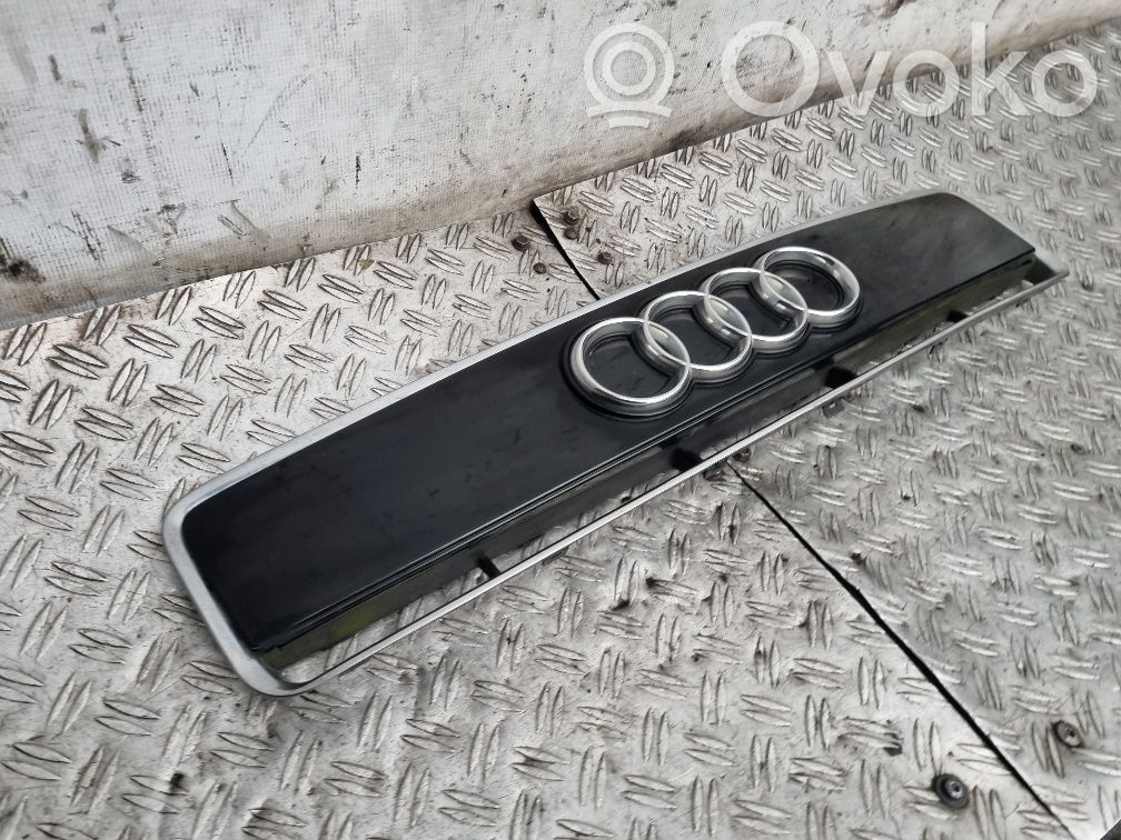 Audi A2 Front bumper upper radiator grill 