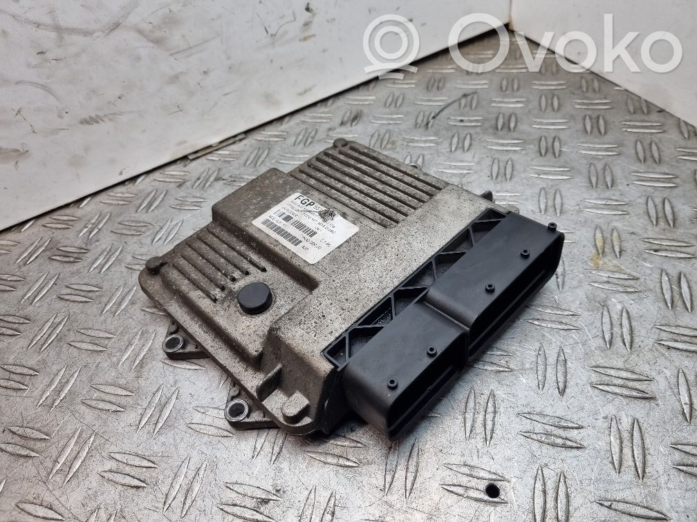 Lancia Ypsilon Engine control unit/module 