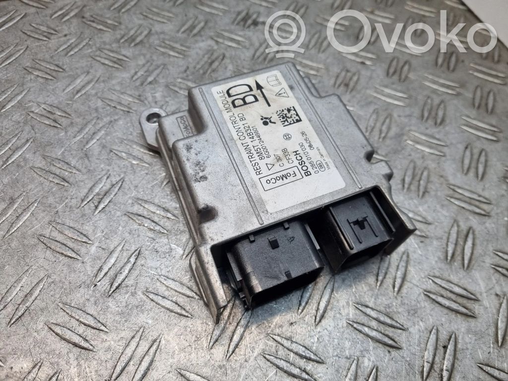 Ford Focus Airbag control unit/module 