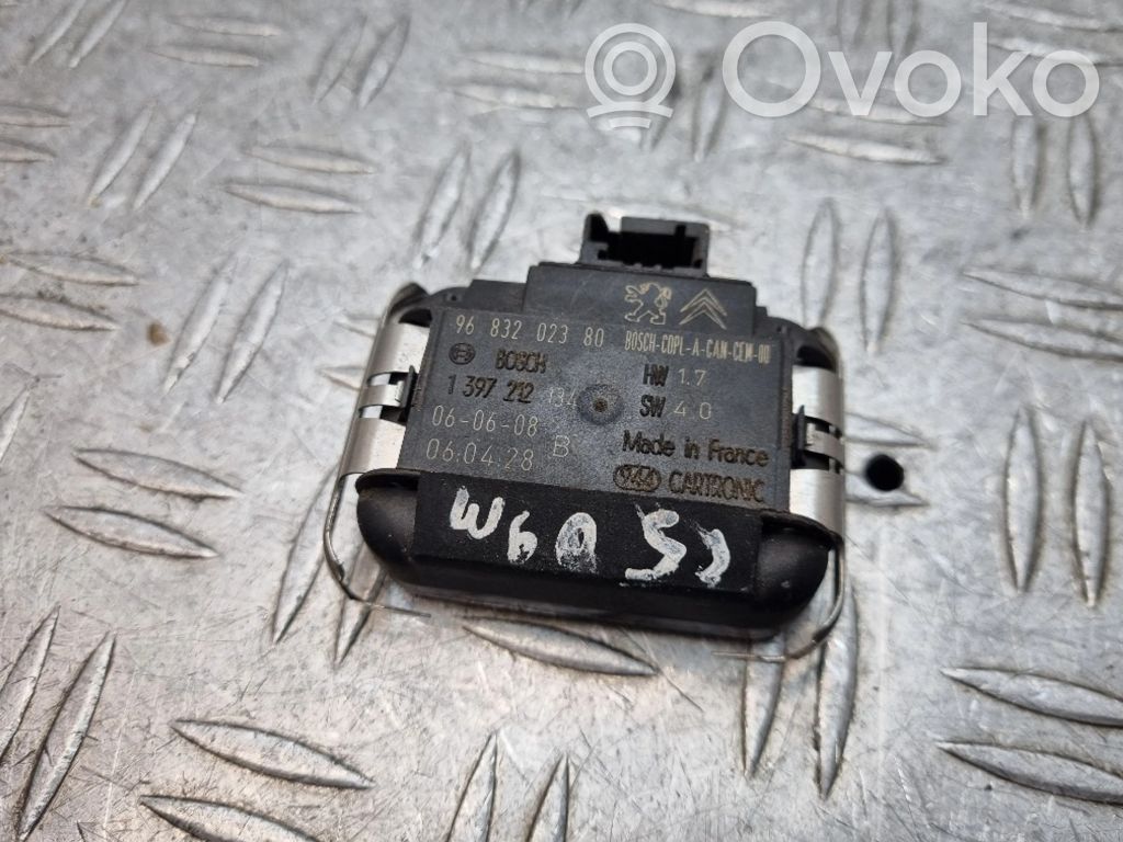 Peugeot 308 Rain sensor 