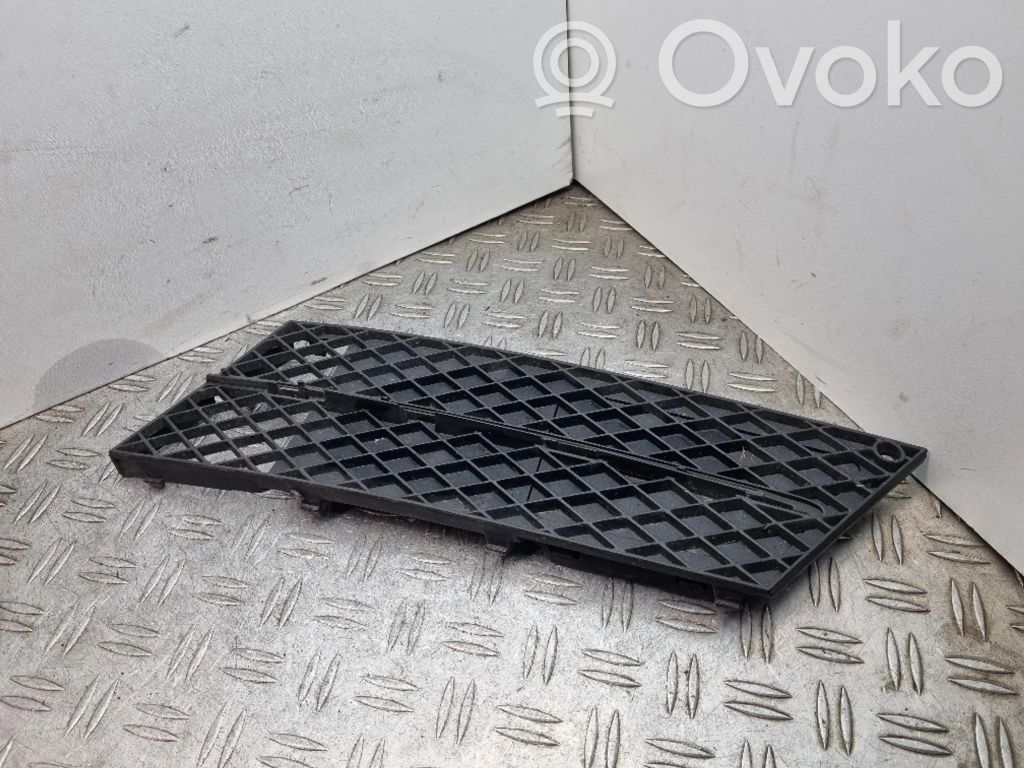 BMW 5 E60 E61 Front bumper lower grill 