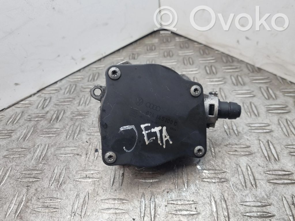 Volkswagen Jetta V Vacuum pump 