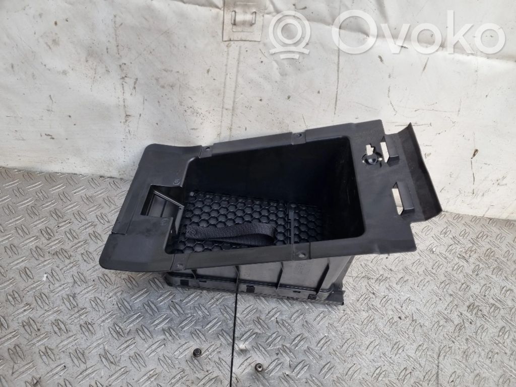 Volkswagen Eos Other trunk/boot trim element 