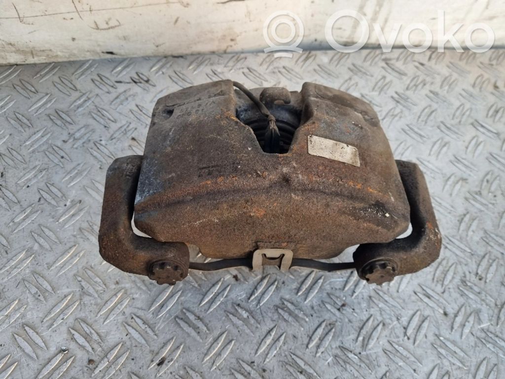 Audi A4 S4 B8 8K Etujarrusatula 