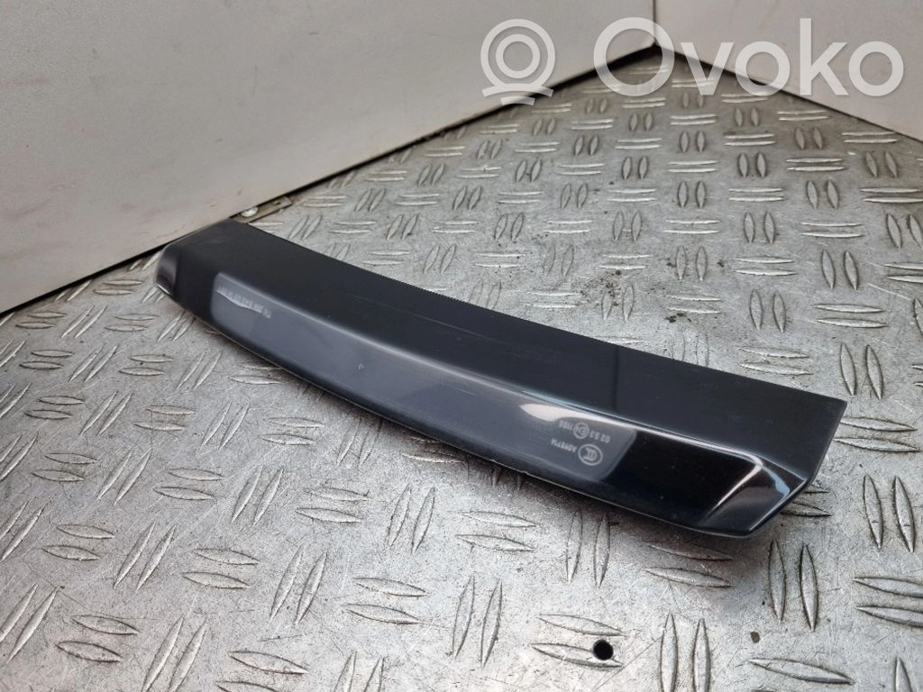 Opel Astra K Third/center stoplight 
