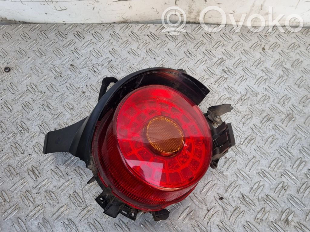 Alfa Romeo Mito Aizmugurējais lukturis virsbūvē 