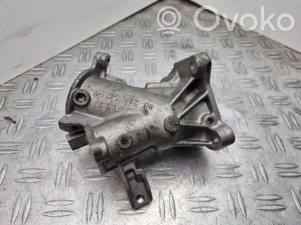 Citroen C4 SpaceTourer EGR-linjan letku 