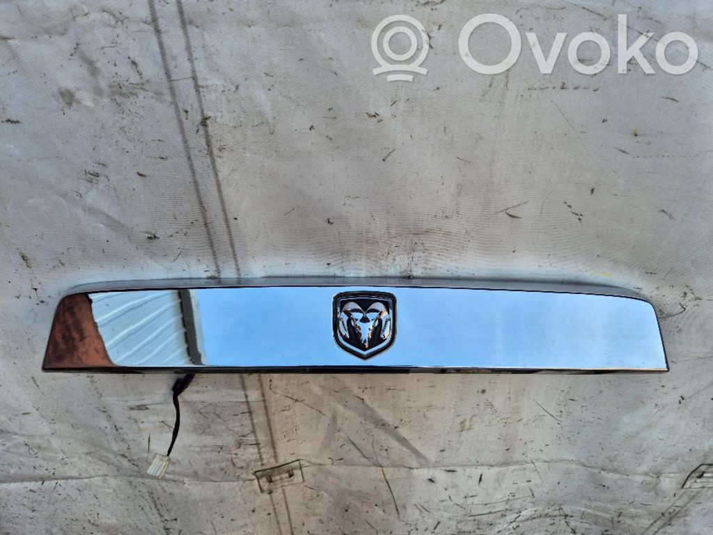 Dodge Nitro Éclairage de plaque d'immatriculation 