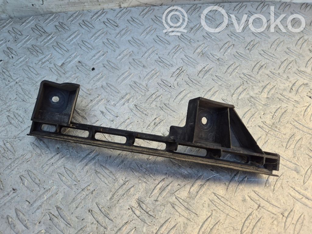 Volkswagen Caddy Uchwyt / Mocowanie zderzaka przedniego 