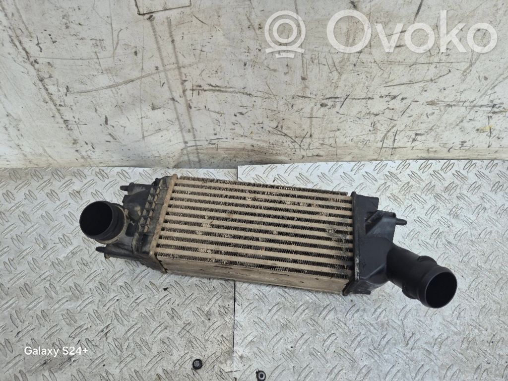 Citroen C5 Interkūlerio radiatorius 