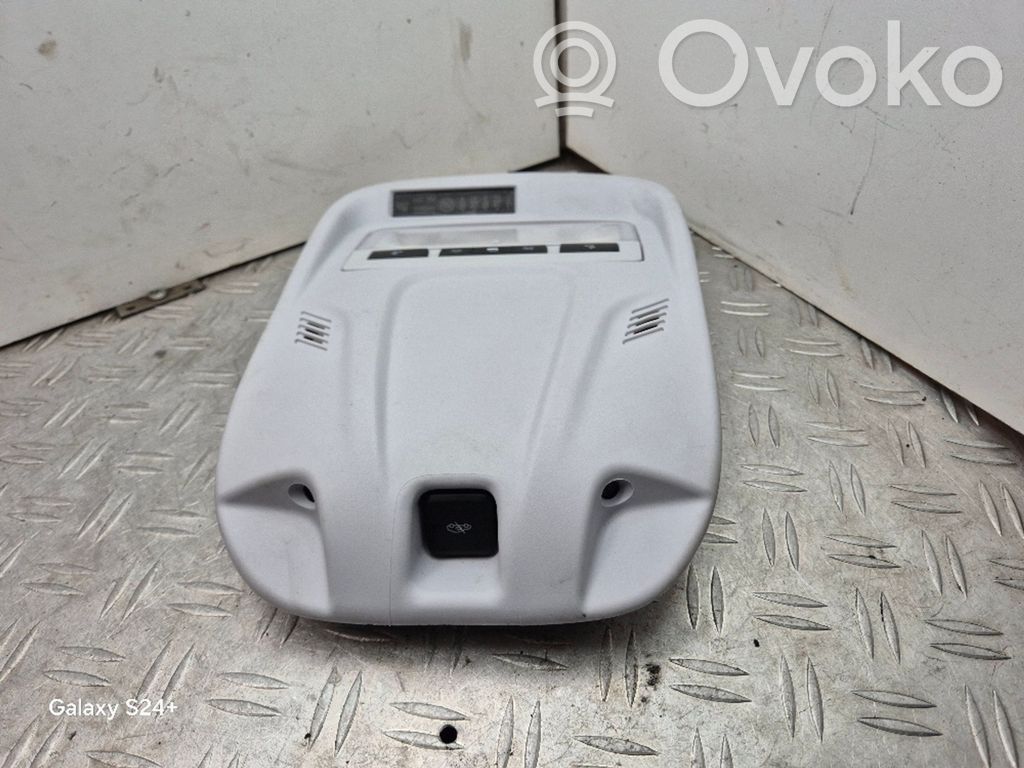 Opel Crossland X Luz del asiento delantero 