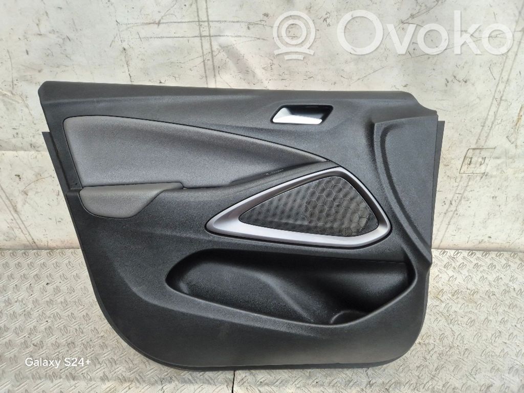 Opel Crossland X Boczki / Poszycie drzwi przednich 
