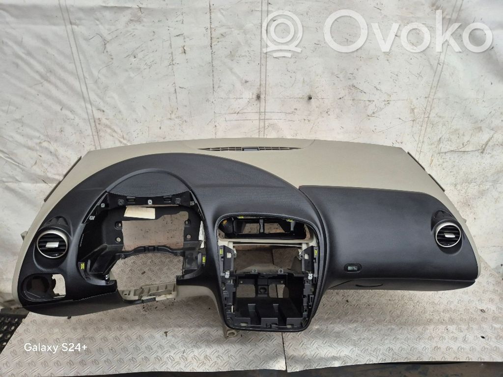 Seat Altea XL Panelė 