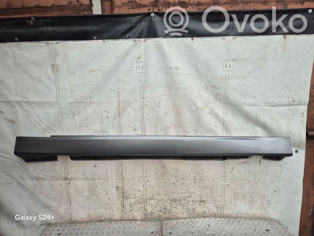 BMW 7 E65 E66 Sill 
