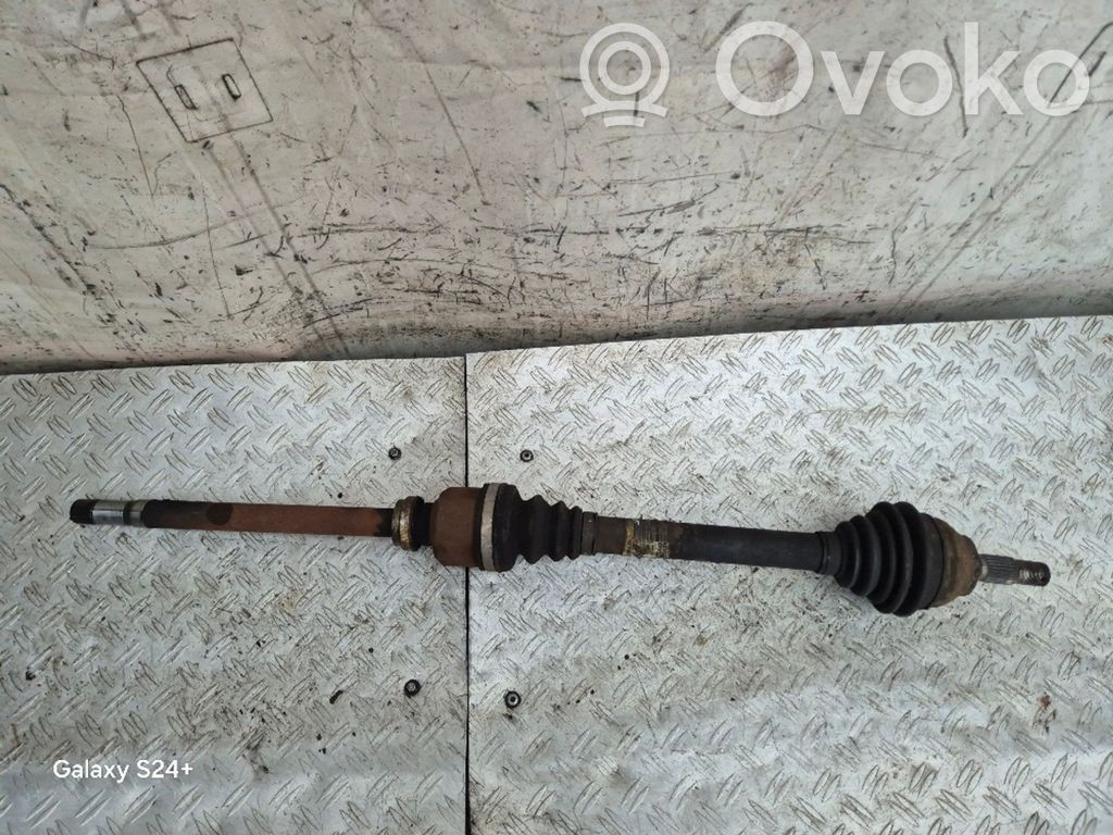 Peugeot 3008 I Front driveshaft 