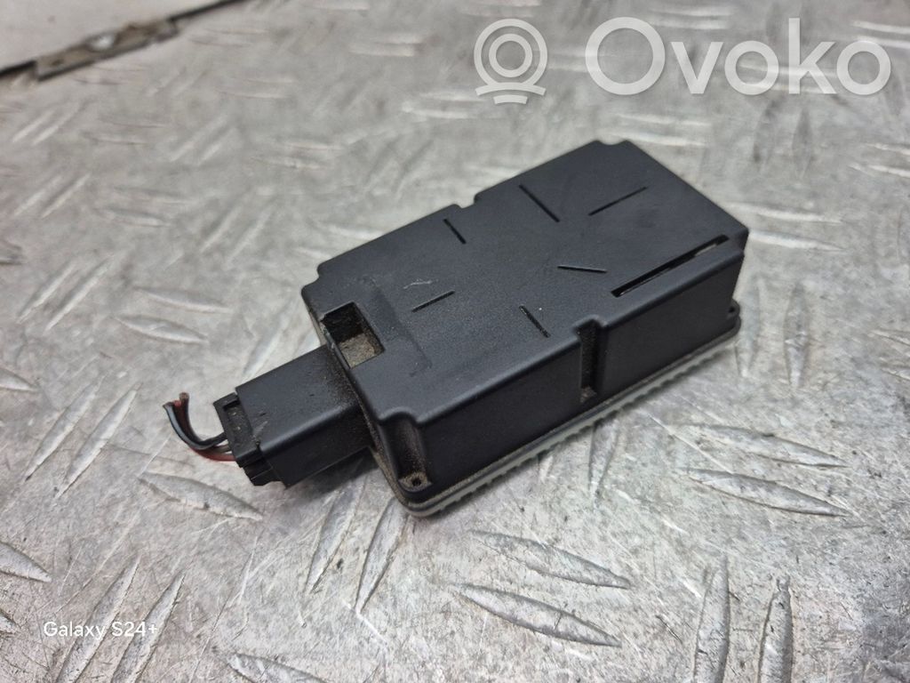 Volvo V70 Alarm control unit/module 