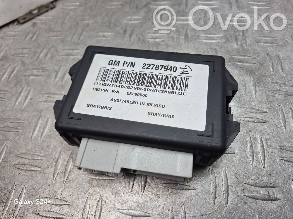 Opel Antara Pysäköintitutkan (PCD) ohjainlaite/moduuli 