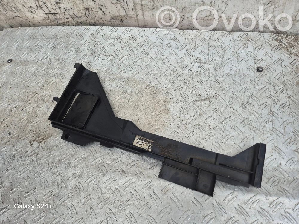 BMW X3 E83 Intercooler air guide/duct channel 