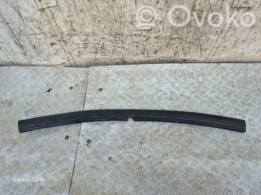 BMW X1 E84 Engine compartment rubber 