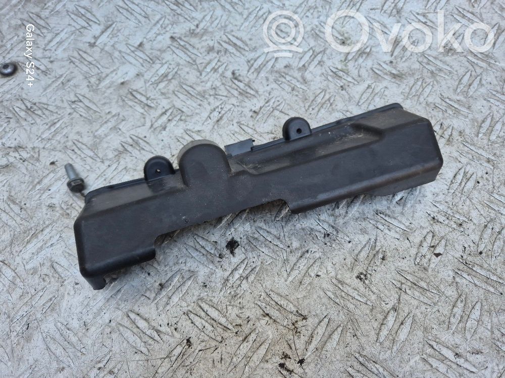 BMW X1 E84 Tailgate/boot lid lock trim 