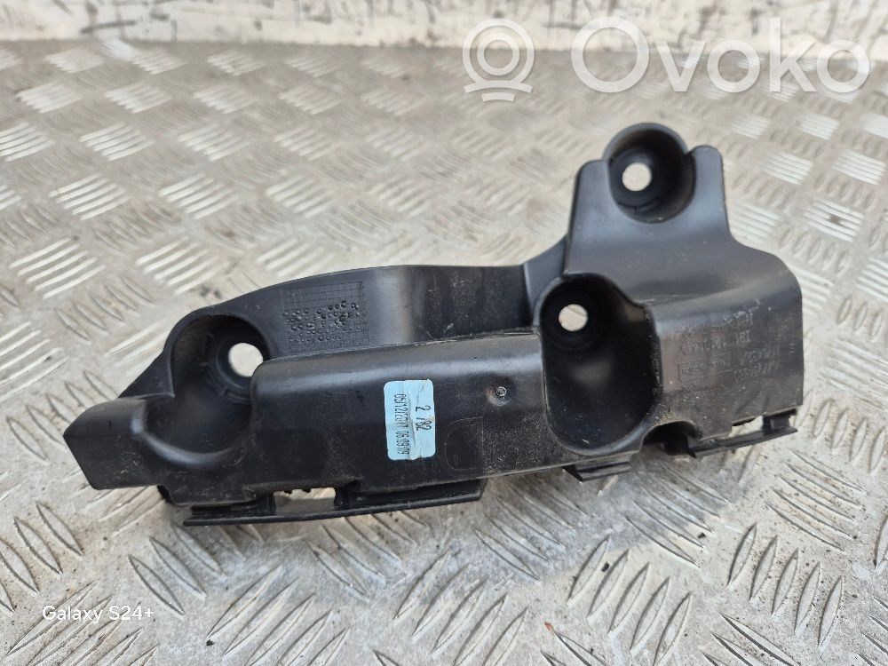 Peugeot 308 Rear bumper mounting bracket 