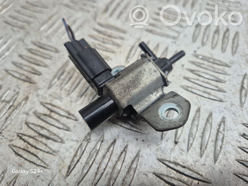 Mazda 6 Vacuum valve 