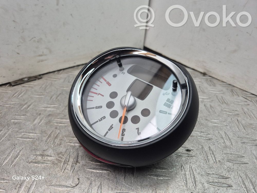 Tachometer   9201397