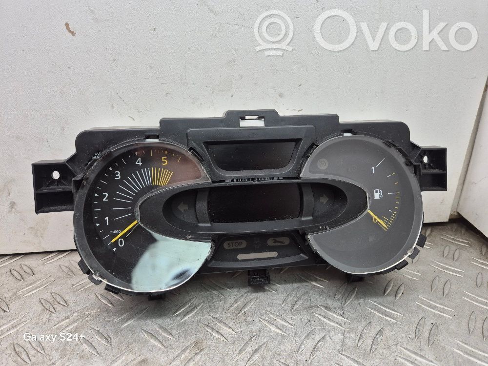 Renault Captur Speedometer (instrument cluster) 