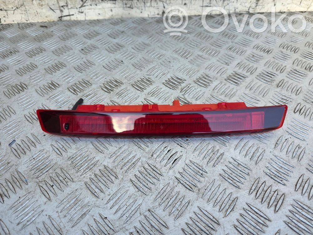 Ford B-MAX Third/center stoplight 