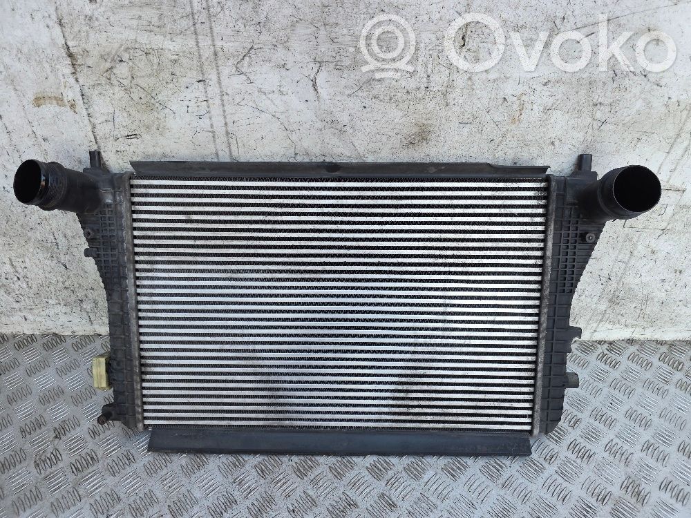 Volkswagen PASSAT B6 Intercooler radiator 
